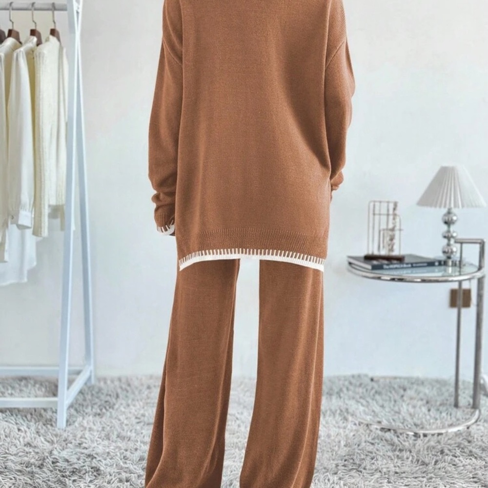 Women's Brown Sweater with White Trim - Picture 2 of 6